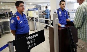 Lawmakers Push for Bargaining Rights for TSA Employees